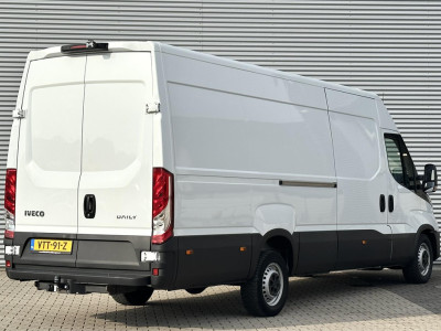 Iveco Daily 35S16V 2.3 410 L4H2 Airco|Cruise|Camera TOPSTAAT 3500kg trekgewicht foto 8