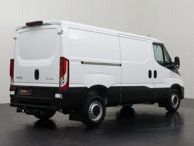 Iveco Daily 35S16V Hi-Matic Automaat L2H1 | 3500Kg Trekhaak | Led | Navigatie | Camera | Airco | Cruise | Betimmering 2