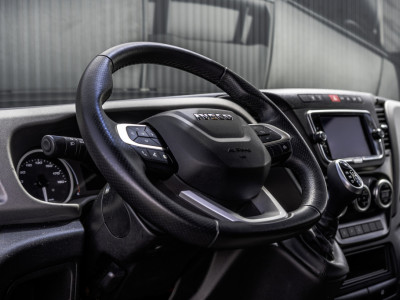 Iveco Daily 35S16V L2H2 | Automaat | Camera | 3.5T Trekgewicht | Climate | Cruise | Euro 6 foto 12