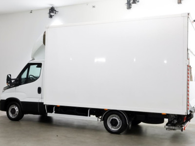 Iveco Daily 35S18 3.0 180pk HiMatic Automaat Bakwagen met laadklep H240cm 03-2022 foto 11