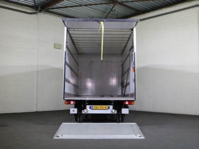 Iveco Daily 35S18 3.0 Automaat Bakwagen met Laadklep foto 11