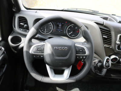 Iveco Daily 35S18 3.0 Automaat Bakwagen met Laadklep foto 18