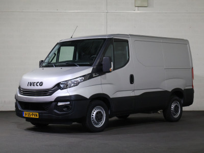 Iveco Daily 35S18 3.0 Hi-Matic Automaat 3.5T Trekhaak
