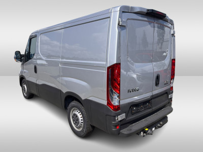 Iveco Daily 35S18 3.0 Hi-Matic Automaat 3.5T Trekhaak (Wordt verwacht) 2