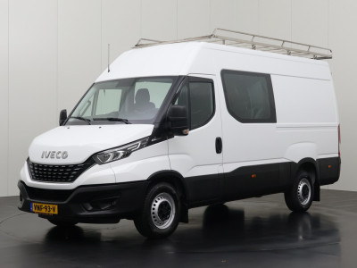 Iveco Daily 35S18 3.0L Automaat Dubbele Cabine L2H2 | 6-Persoons | Imperiaal | Trekhaak | Multimedia | Camera | 3500Kg Trekhaak | Imperiaal foto 7