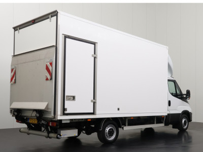 Iveco Daily 35S18 3.0Ltr Bakwagen+Laadklep 450x211x230 | Dakspoiler | Zijdeur | Airco | Cruise | 3-Zits 2