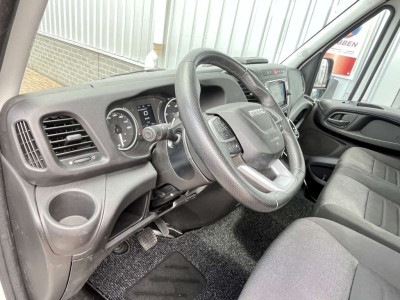 Iveco Daily 35S18 HA8 3.0 410 Aut. Chassis Cabine Airco/Cruise/Nav foto 21