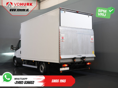 Iveco Daily 35S18HV 3.0 Aut. ZF BPM VRIJ! Bakwagen Laadklep/ LED/ Spoiler/ 3.5T Trekverm./ Gev.stoel/ Adapt.Cruise/ Navi/ Carplay/ Climate/ 440x210x230 foto 2