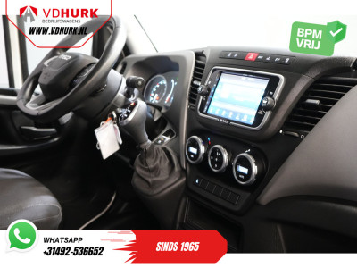 Iveco Daily 35S18HV 3.0 Aut. ZF BPM VRIJ! Bakwagen Laadklep/ LED/ Spoiler/ 3.5T Trekverm./ Gev.stoel/ Adapt.Cruise/ Navi/ Carplay/ Climate/ 440x210x230 foto 3