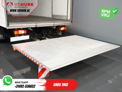 Iveco Daily 35S18HV 3.0 Aut. ZF BPM VRIJ! Bakwagen Laadklep/ Zijdeur/ LED/ Spoiler/ 3.5T trekverm./ Gev.Stoel/ Adapt.Cruise/ Navi/ Carplay/ Climate/ 440x210x230 foto 16