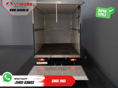 Iveco Daily 35S18HV 3.0 Aut. ZF BPM VRIJ! Bakwagen Laadklep/ Zijdeur/ LED/ Spoiler/ 3.5T trekverm./ Gev.Stoel/ Adapt.Cruise/ Navi/ Carplay/ Climate/ 440x210x230 foto 5