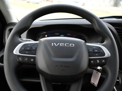 Iveco Daily 35S18 L2H2 PB Edition FACELIFT! Virtual, Adaptieve Cruise, Camera, Carplay, Automaat, 3500kg Trekhaak, Sensoren, 180pk, Multimedia, Uniek! foto 14