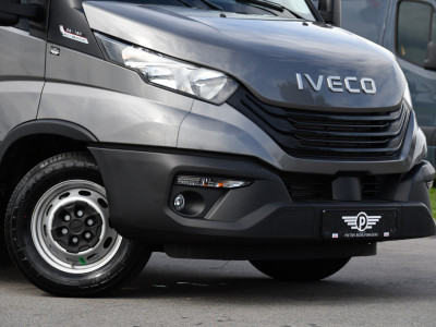 Iveco Daily 35S18 L2H2 PB Edition FACELIFT! Virtual, Adaptieve Cruise, Camera, Carplay, Automaat, 3500kg Trekhaak, Sensoren, 180pk, Multimedia, Uniek! foto 8