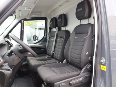 Iveco Daily 35S18 L4 H2 Koelwagen foto 2