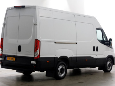 Iveco Daily 35S21 3.0 210pk L2H2 HiMatic Automaat Navi/Camera Trekgewicht 3500kg 10-2023 foto 2