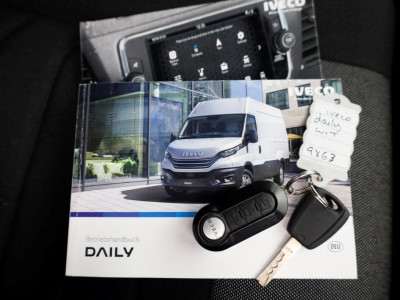 Iveco Daily 35S21 3.0 210pk L2H2 HiMatic Automaat Navi/Camera Trekgewicht 3500kg 10-2023 foto 6