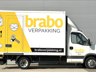 Iveco Daily 40C15 375 Bakwagen met laadklep en trekhaak foto 7
