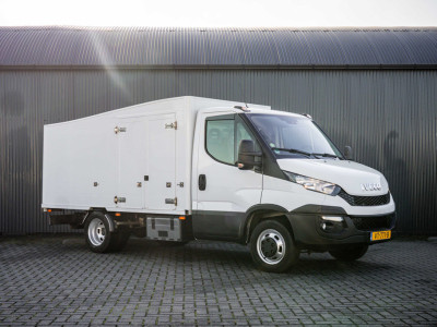 Iveco Daily 40C17 3.0L | 170 PK | 3-Zits | Navi | Climate | Trekhaak foto 4
