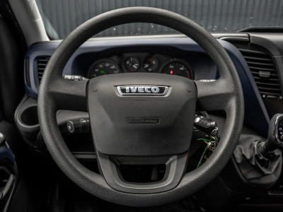 Iveco Daily 40C18 3.0L 180PK | Camperkandidaat | 1ste Eigenaar | Automaat | Euro 6 | Camera | 3.5T Trekgewicht foto 14