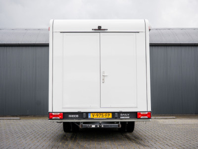 Iveco Daily 40C18 3.0L 180PK | Camperkandidaat | 1ste Eigenaar | Automaat | Euro 6 | Camera | 3.5T Trekgewicht foto 8