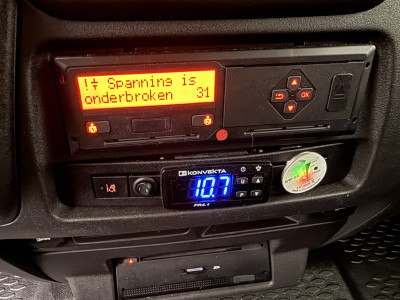 Iveco Daily 40C18 BE-Clixstar Koelbakwagen | Laadklep | 12/220V | Airco | Cruise | 3-Persoons foto 18
