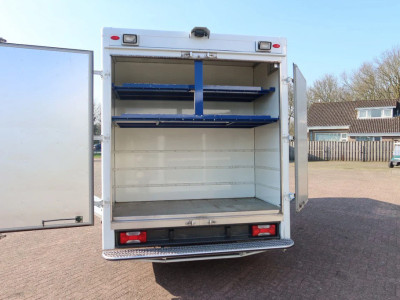 Iveco Daily 72 C 18 Verkoopwagen. Prijs 24.500,-- euro ex. foto 3