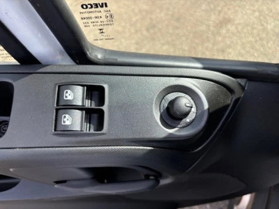 Iveco Daily Electric 38S14E 74 kW open laadbak foto 12