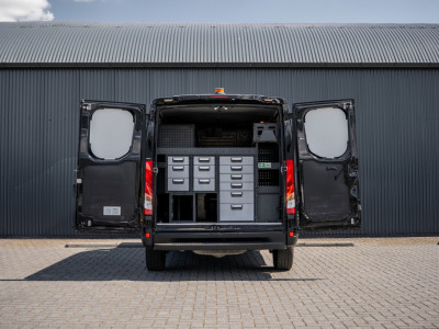 Iveco Daily L1H1 | Automaat | Trekhaak 3.5T | Volledig ingericht | LED | Camera | Cruise | Airco 9