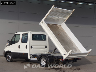 Iveco Daily 35C12 Kipper Dubbel Cabine Dubbellucht 3,5t Trekhaak Airco Cruise Camera Euro6 Tipper Benne Kieper 2m3 Airco Trekhaak Cruise control foto 2