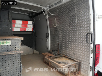 Iveco Daily 35C13 Dubbellucht 3,5t Trekhaak L2H2 Airco Cruise Camera Werkplaatsinrichting Euro6 L2 Airco Trekhaak Cruise control 10