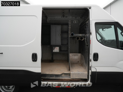 Iveco Daily 35C13 Dubbellucht 3,5t Trekhaak L2H2 Airco Cruise Camera Werkplaatsinrichting Euro6 L2 Airco Trekhaak Cruise control 12