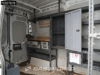 Iveco Daily 35C14 Dubbellucht L2H2 3,5t Trekhaak Airco Cruise Camera Werkplaatsinrichting Euro6 L2 Airco Trekhaak Cruise control 12