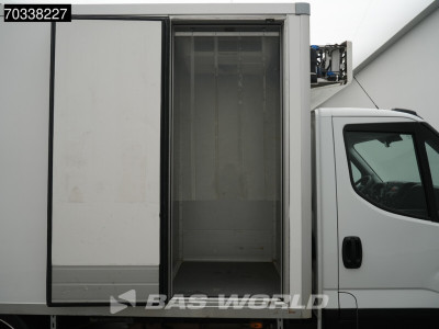 Iveco Daily 35C14 Koelwagen Vriezer Thermo King V-500-MAX 230v Stekker Euro6 Bakwagen Gekoeld Koel Koeler Kühl Kühler Kühlwagen Kühlkoffer Vries Vriezer Vrieswagen Frigo Bakwagen Cruise control foto 10