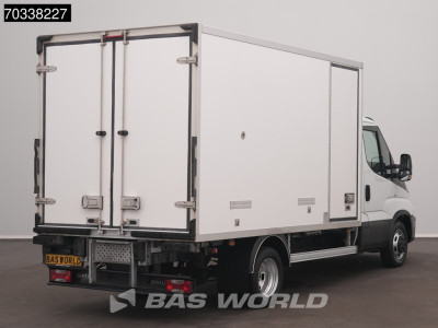 Iveco Daily 35C14 Koelwagen Vriezer Thermo King V-500-MAX 230v Stekker Euro6 Bakwagen Gekoeld Koel Koeler Kühl Kühler Kühlwagen Kühlkoffer Vries Vriezer Vrieswagen Frigo Bakwagen Cruise control foto 2