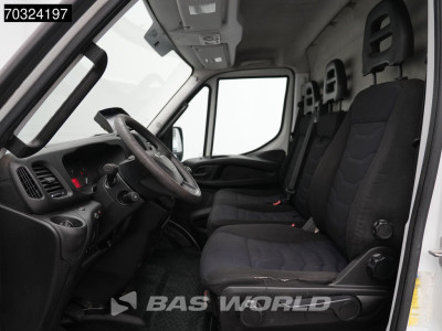 Iveco Daily 35C14 L2H2 Trekhaak Airco Cruise Camera Werkplaatsinrichting Euro6 L2 Airco Trekhaak Cruise control 14