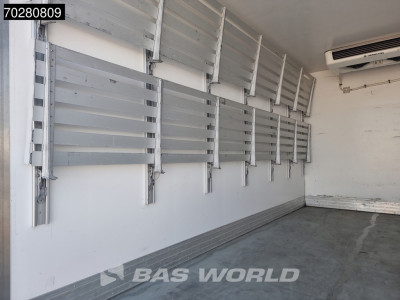 Iveco Daily 35C14 Vriezer Koelwagen Laadklep Zijdeur Dubbellucht Thermo King V-300 MAX Airco Cruise Vries Vriezer Koel Koeler Kühl Kühlwagen Frigo Airco Cruise control foto 8