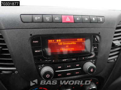 Iveco Daily 35C15 3.0L Kipper Dubbele Cabine 3,5t Trekhaak Dubbel Lucht Airco Cruise Euro6 Tipper Benne Kieper DoKa Airco Trekhaak Cruise control foto 15