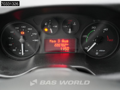 Iveco Daily 35C15 3.0L Laadklep 3,5t Trekhaak Zijdeur Dubbellucht Bakwagen Airco Lat om Lat Euro6 Meubelbak Koffer Möbelkoffer Airco Trekhaak 21