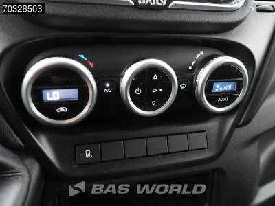 Iveco Daily 35C16 3.0L Automaat Laadklep Zijdeur Dubbellucht Bakwagen Airco Cruise Camera DHollandia Euro6 Meubelbak Koffer Airco Cruise control 15