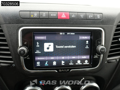 Iveco Daily 35C16 3.0L Automaat Laadklep Zijdeur Dubbellucht Bakwagen Airco Cruise Camera DHollandia Euro6 Meubelbak Koffer Airco Cruise control 17