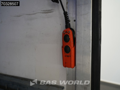 Iveco Daily 35C16 3.0L Automaat Laadklep Zijdeur Dubbellucht Bakwagen Airco Cruise Camera DHollandia Euro6 Meubelbak Koffer Mobelkoffer LBW Tail Lift Airco Cruise control 11