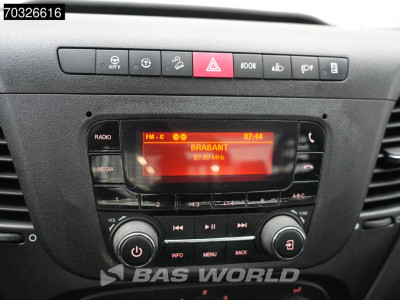 Iveco Daily 35C16 3.0L Kipper met Kist Dubbellucht 3,5t Trekhaak Airco Cruise Euro6 Tipper Benne Kieper Airco Trekhaak Cruise control 16