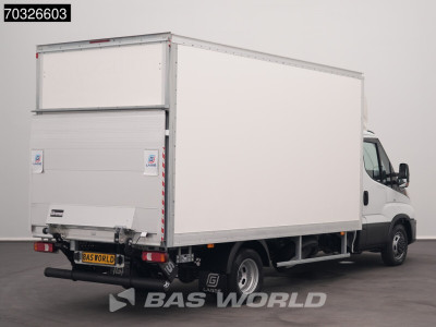 Iveco Daily 35C16 3.0L Laadklep Dubbellucht 160PK Bakwagen Airco Cruise Euro6 Meubelbak Koffer Airco Cruise control foto 2