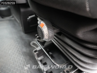 Iveco Daily 35C16 3.0L Laadklep Dubbellucht 160PK Meubelbak Airco Cruise Euro6 Meubelbak Koffer Airco Cruise control 19