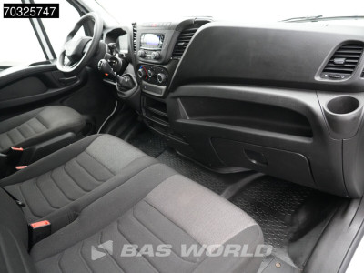 Iveco Daily 35C16 3.0L Laadklep Dubbellucht Bakwagen 160PK Meubelbak Airco Cruise Euro6 Meubelbak Koffer Airco Cruise control 10