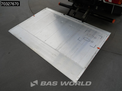 Iveco Daily 35C16 3.0L Laadklep Dubbellucht Bakwagen Airco Cruise Euro6 Meubelbak Koffer Airco Cruise control 12