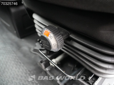Iveco Daily 35C16 3.0L Laadklep Dubbellucht Bakwagen Airco Cruise Euro6 Meubelbak Koffer Airco Cruise control 18