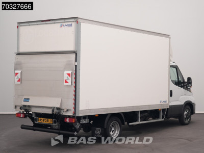 Iveco Daily 35C16 3.0L Laadklep Dubbellucht Bakwagen Airco Cruise Euro6 Meubelbak Koffer Airco Cruise control foto 2