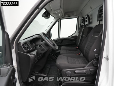 Iveco Daily 35C16 3.0L Laadklep NEW MODEL Dubbellucht 160PK Bakwagen Airco Cruise DHollandia Euro6 Meubelbak Koffer Airco Cruise control 15