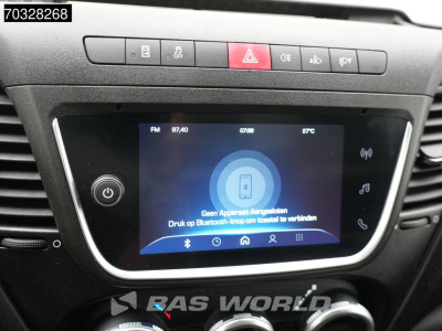 Iveco Daily 35C16 3.0L Laadklep NEW MODEL Dubbellucht 160PK Bakwagen Airco Cruise DHollandia Euro6 Meubelbak Koffer Airco Cruise control 18